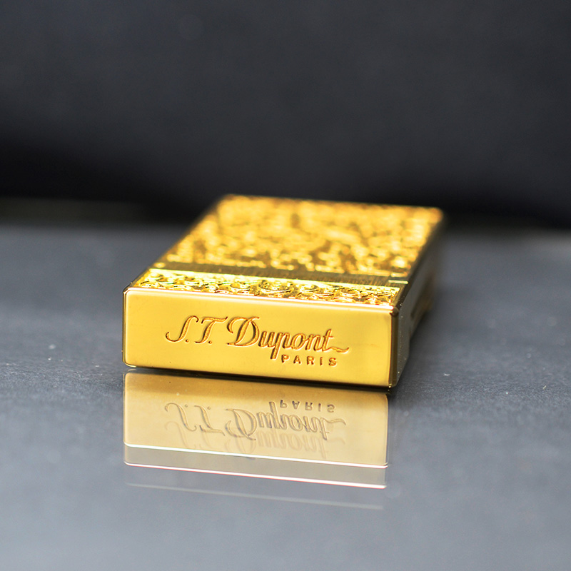 Bật lửa Dupont khắc hoa văn chìm vàng D10